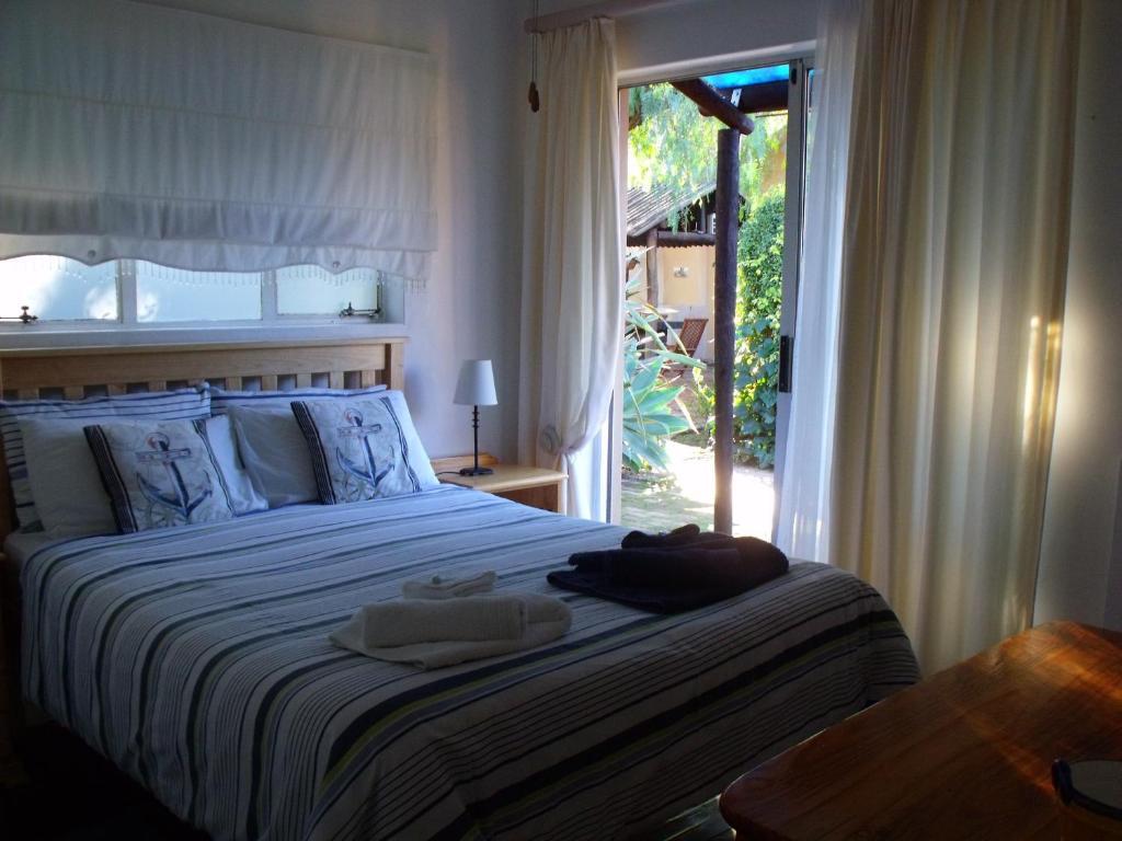 Bisibee Guest House Oudtshoorn Kamer foto