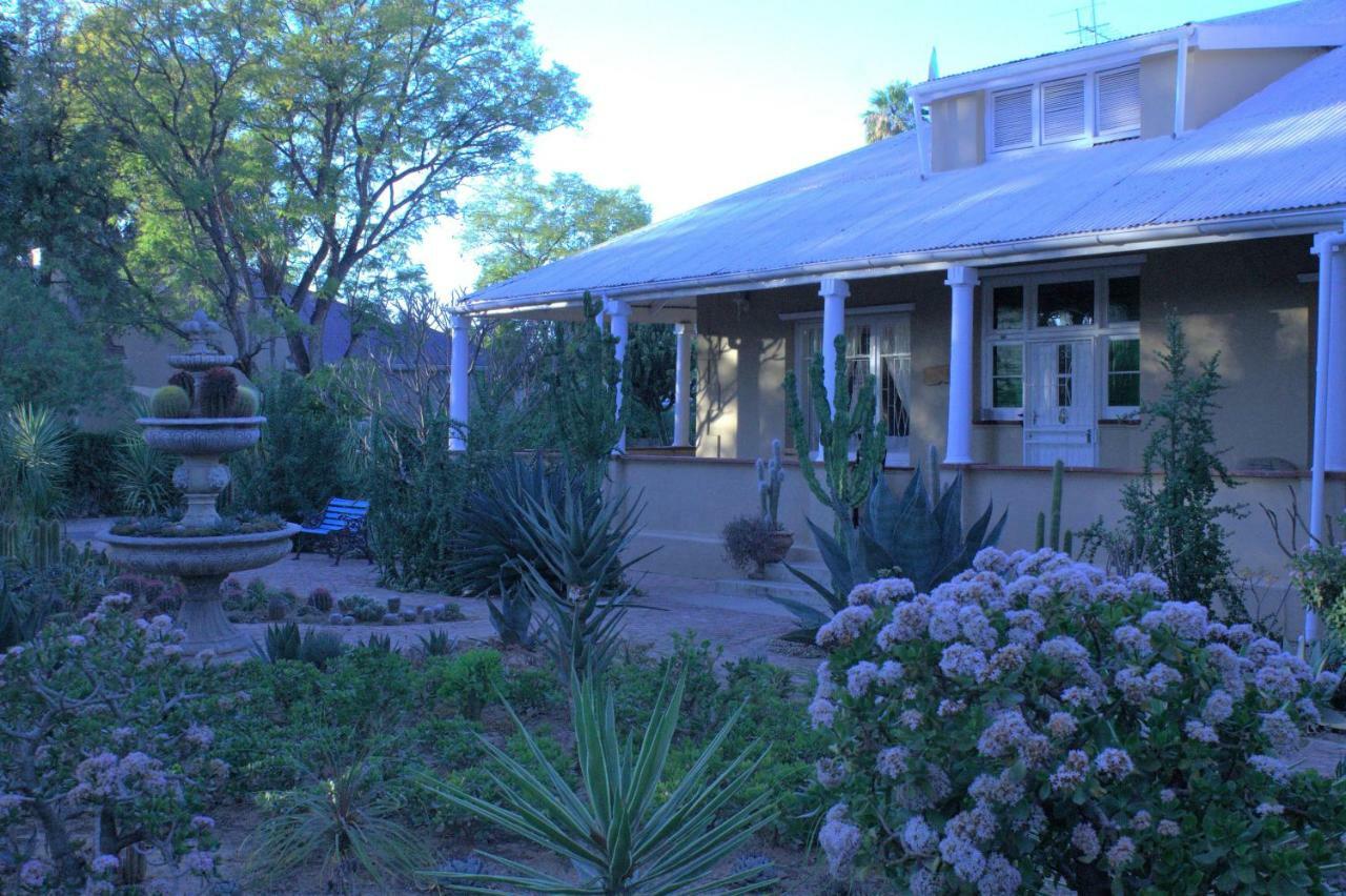 Bisibee Guest House Oudtshoorn Buitenkant foto